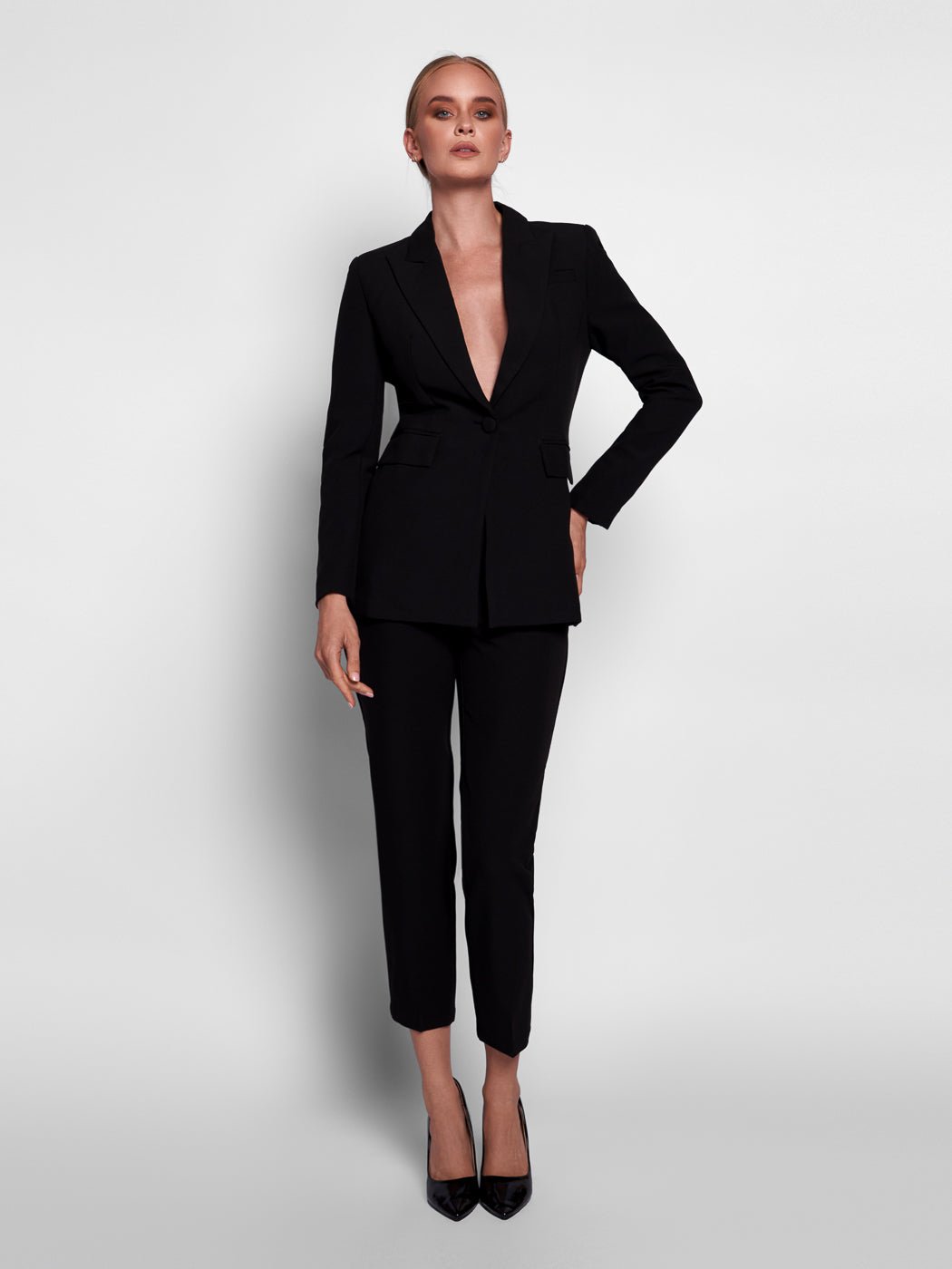 Frankie Blazer + Pants In Black - Glory Connection