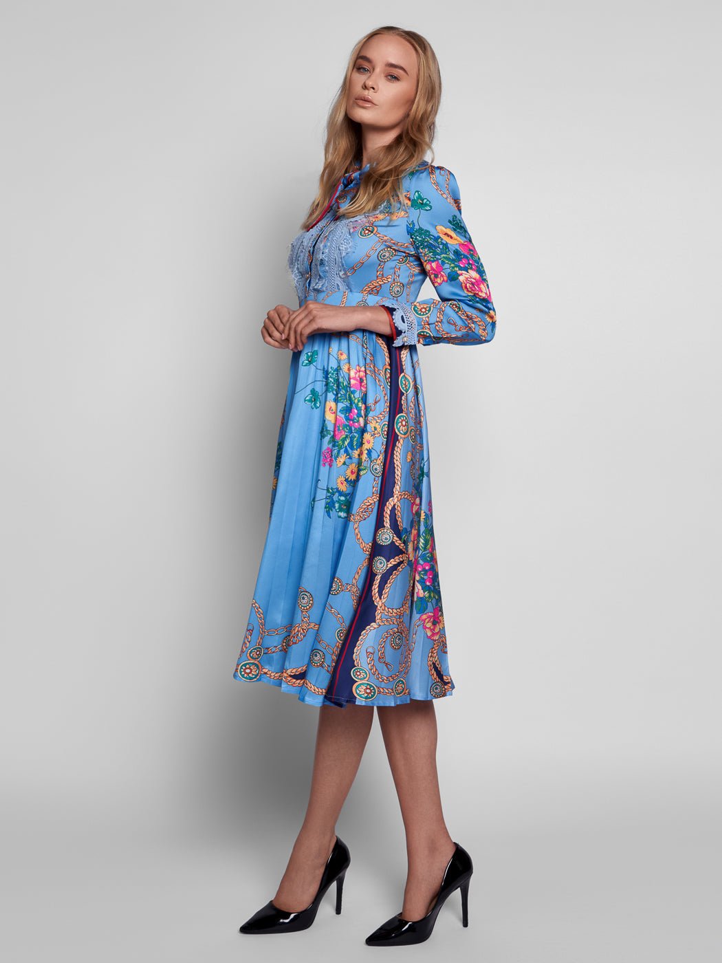 Rhonda Bow Tied Collar Dress - Glory Connection