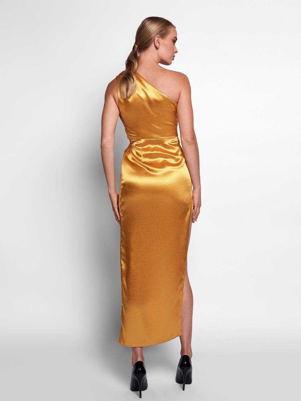 Torin Midi Dress In Gold - Glory Connection