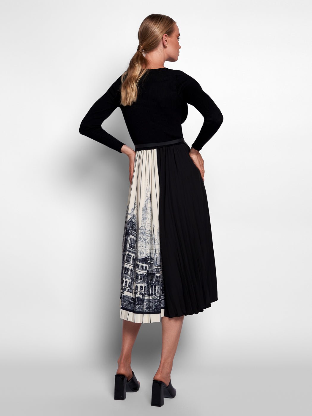 Zaina Knitted Midi Dress - Glory Connection