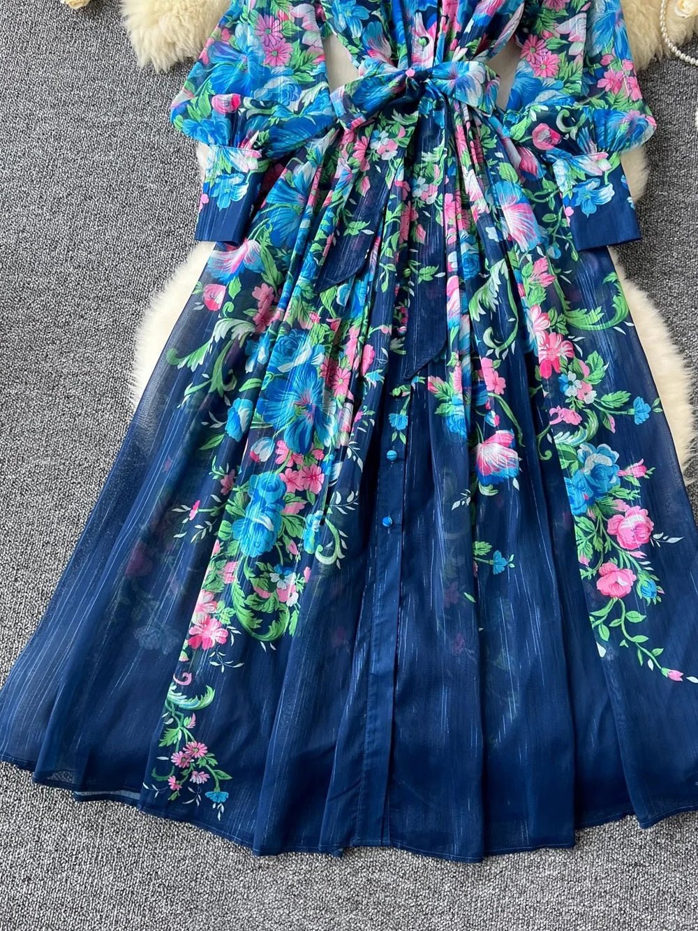 Conner Gorgeous Flower Midi Dress, Blue / XL