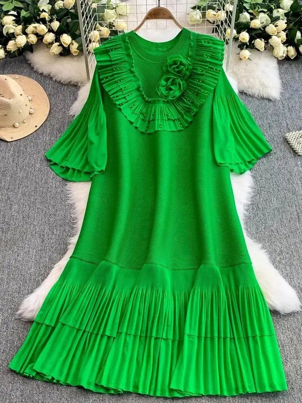 penelope green dress Flare Sleeve Midi Dress, / One Size bridalparty:Bridesmaid With Stool:With Stool this midi dress offers Formal Wear Dress Consignment