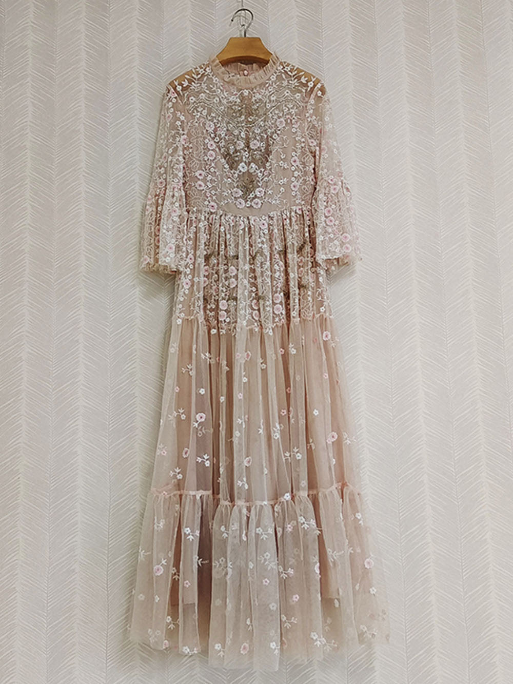 ari maxi dress Ari Fiesta Dress Large
